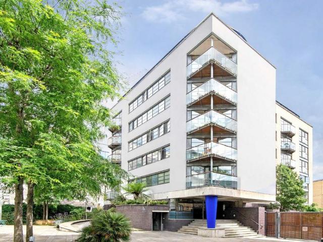 House for rent in Barnsbury, Greater London