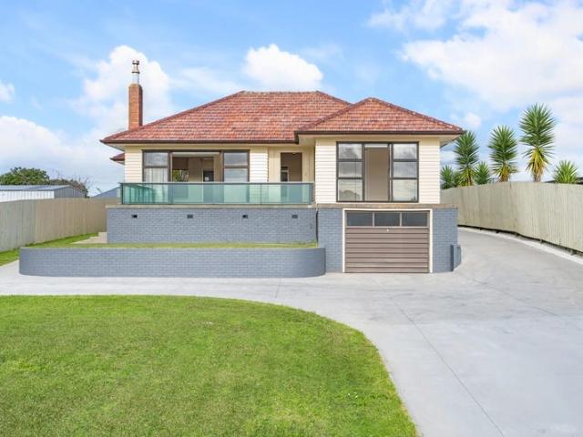 House for rent in Avondale