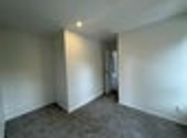 Townhouse for rent in New Windsor, Oroua County