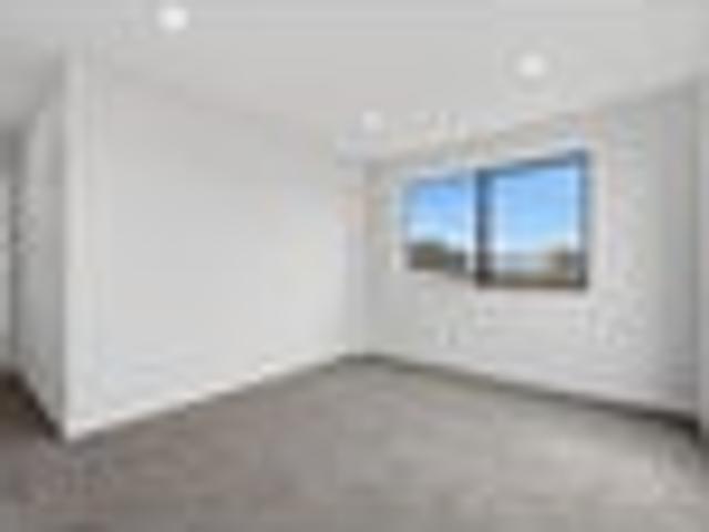 Townhouse for rent in New Windsor, Whau
