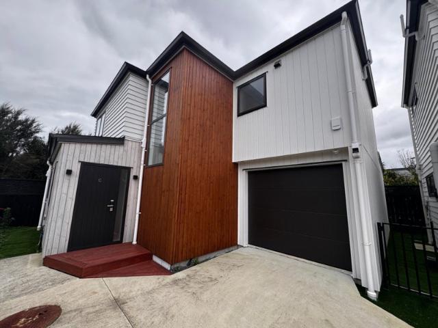 House for rent in Avondale