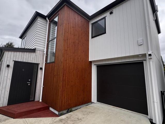 House for rent in Avondale, Oroua County