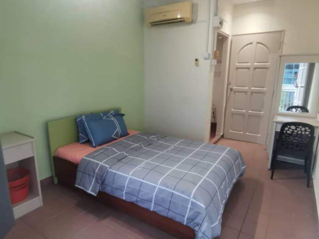 Room for rent in Country Heights Damansara, Kuala Lumpur