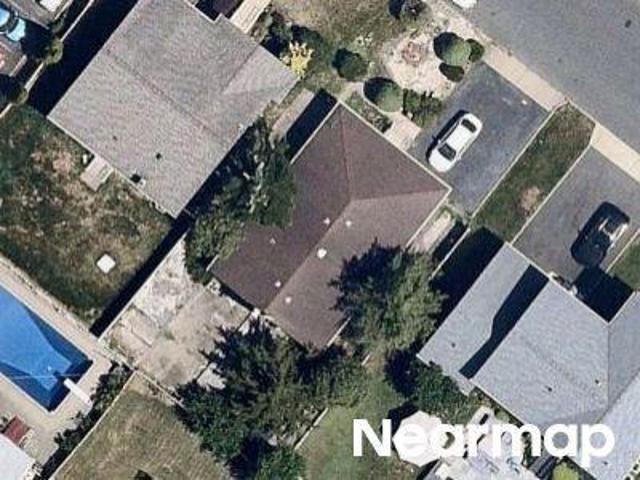 House for sale in Clark, New Jersey