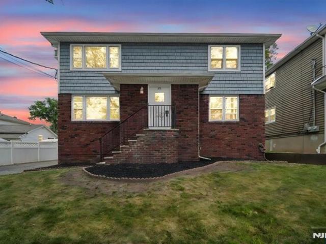 House for sale in Lyndhurst