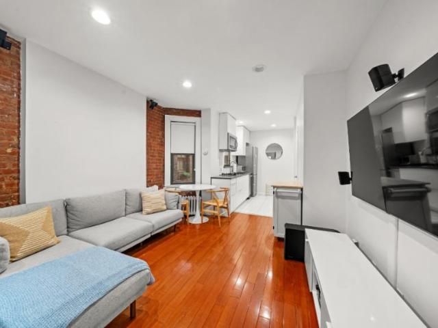 Condo for sale in Arverne, New York