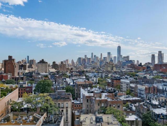 Apartment for sale in New York County, New York
