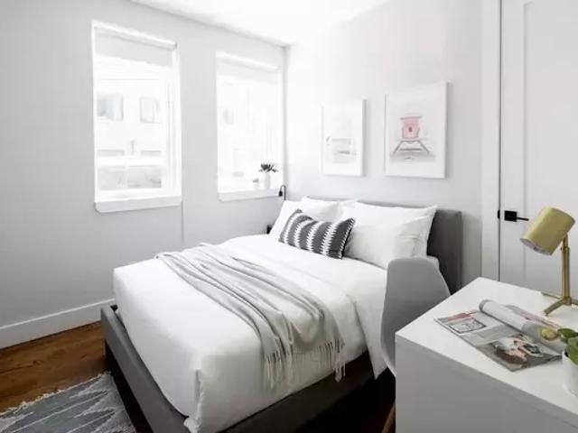Room for rent in Arverne, New York