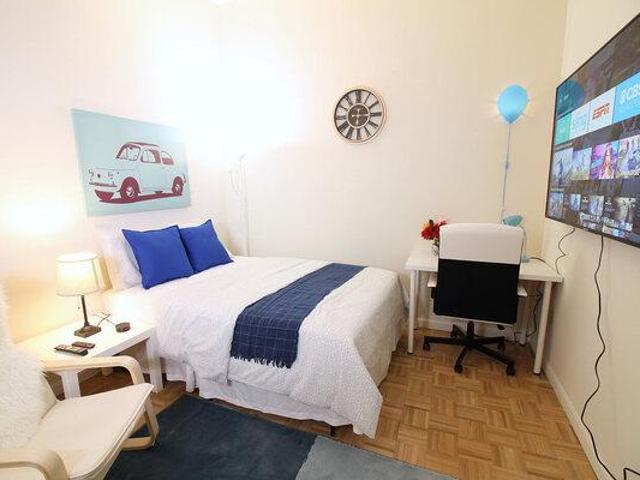 Room for rent in Arverne, New York