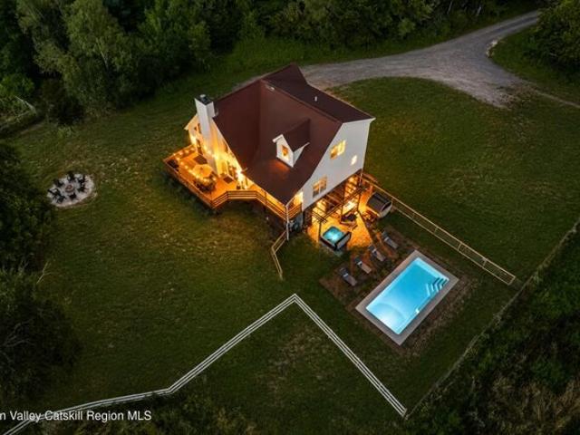 House for sale in Bloomington, New York