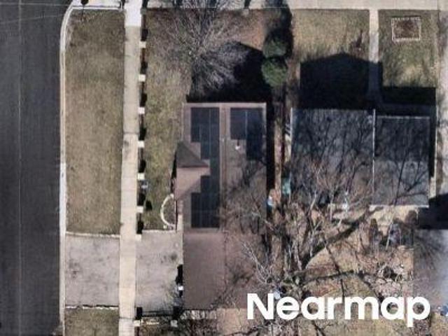 House for sale in Waukegan, Illinois