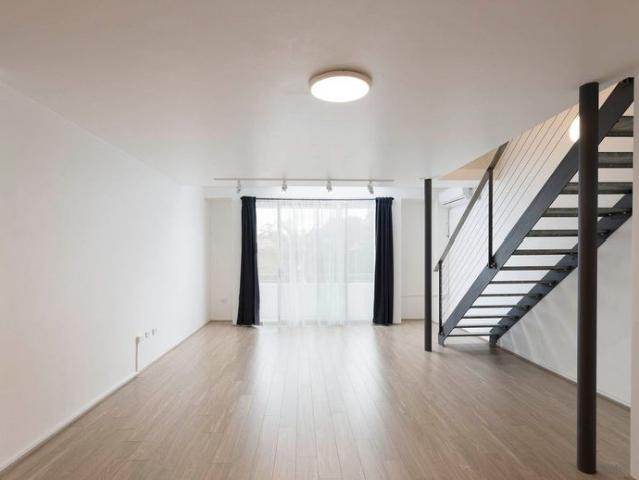Apartment for rent in Strawberry Hills, Sydney