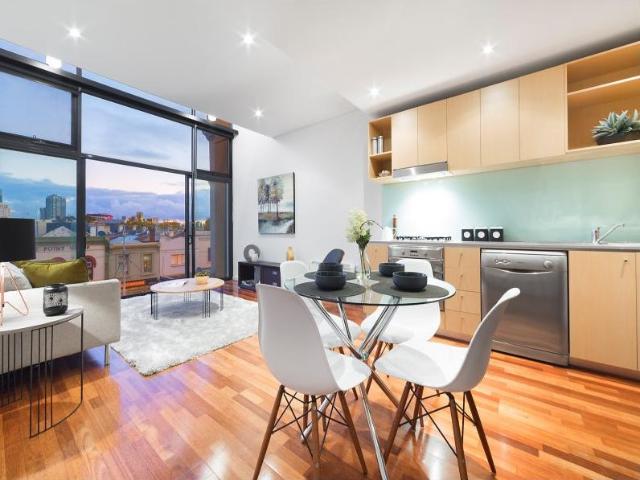 Apartment for rent in North Melbourne