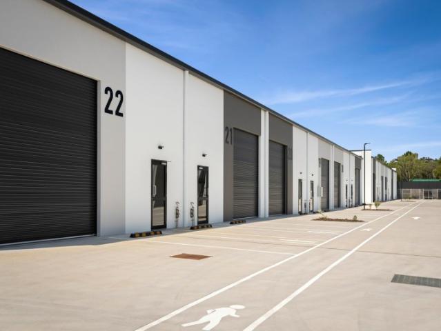 Warehouse for sale in Kings Creek, Queensland