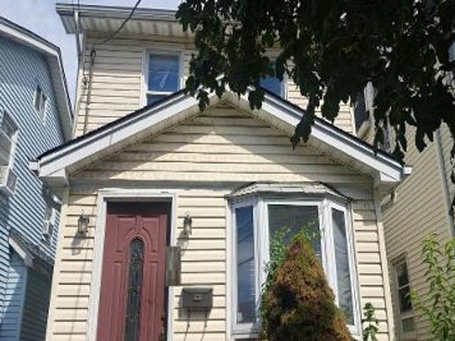 House for sale in Bloomfield, New Jersey
