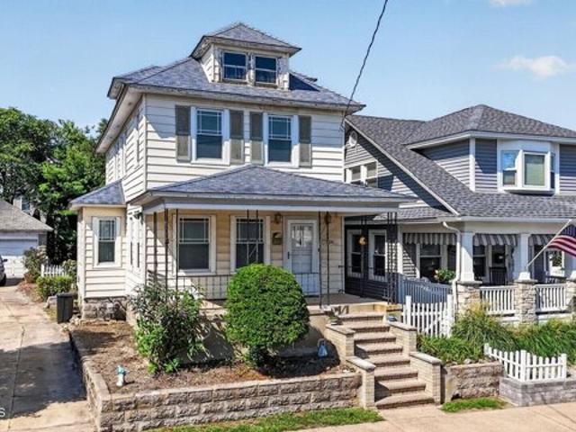 House for sale in Monmouth, New Jersey