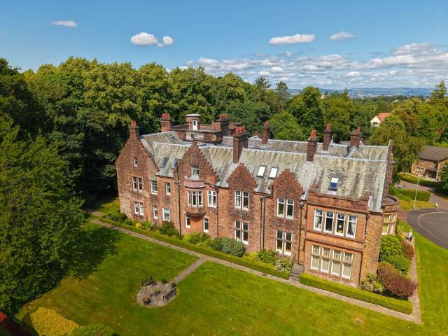 Apartment for rent in Glenburn, Scotland