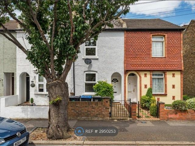 House for rent in London Borough of Croydon, Greater London