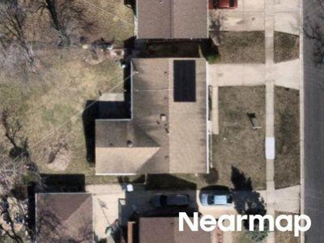 House for sale in Streamwood, Illinois