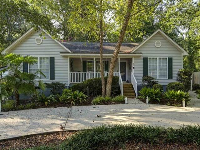 House for sale in Chapin