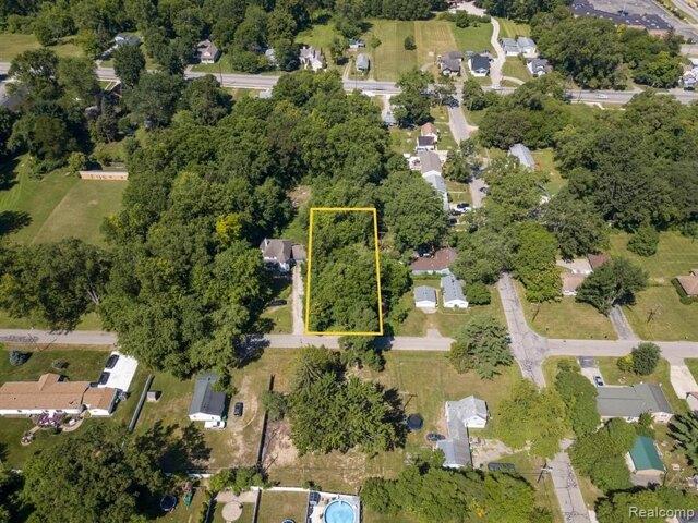 Land for sale in Romulus