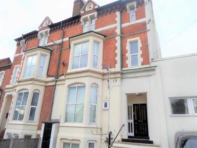 Studio for rent in West Midlands