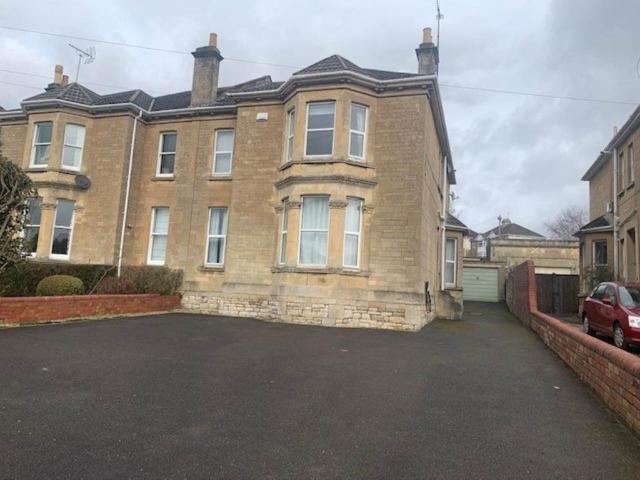 Apartment for rent in Dulcote, Bath And North East Somerset