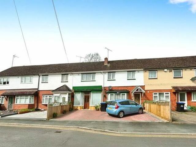 House for sale in Woodloes Park, Green Close