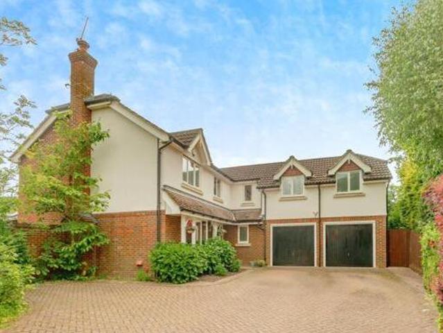 House for sale in Glynde, West Sussex