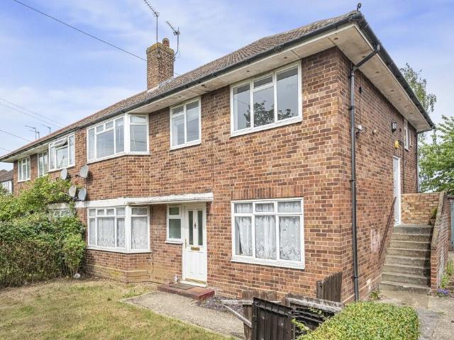 House for rent in London Borough of Ealing, Greater London