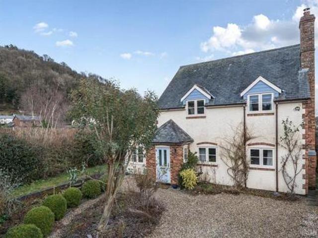 House for sale in Craven Arms, Shropshire