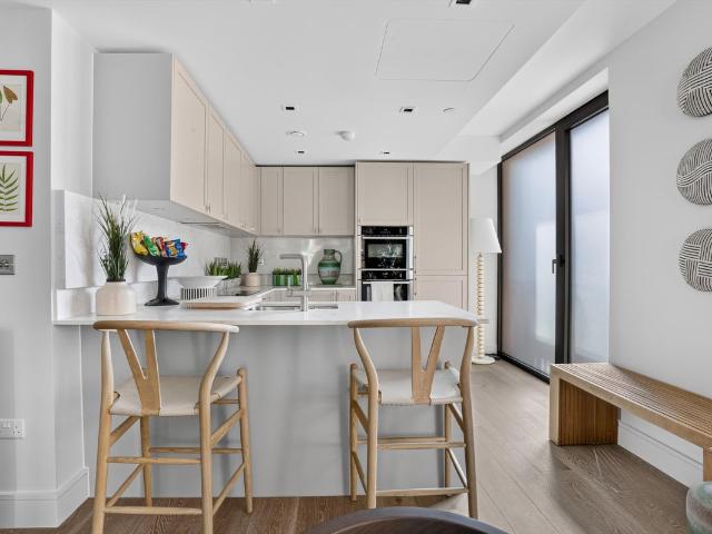Apartment for rent in Paddington, Greater London