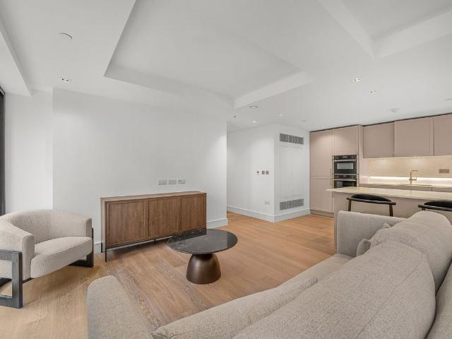 Apartment for rent in Paddington, Greater London