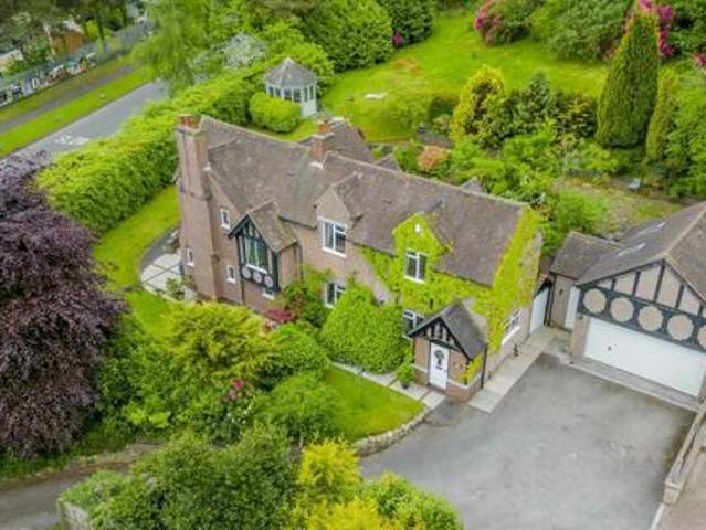 House for sale in Kingsley Moor, Staffordshire