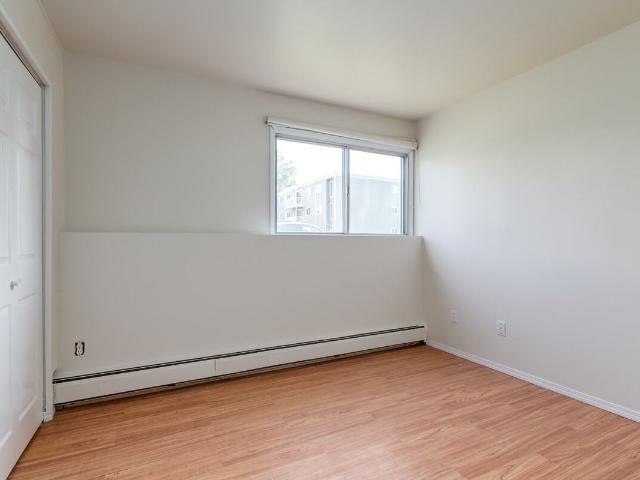 Apartment for rent in Brooks