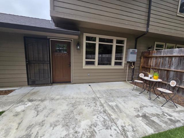 Room for rent in Humboldt, California
