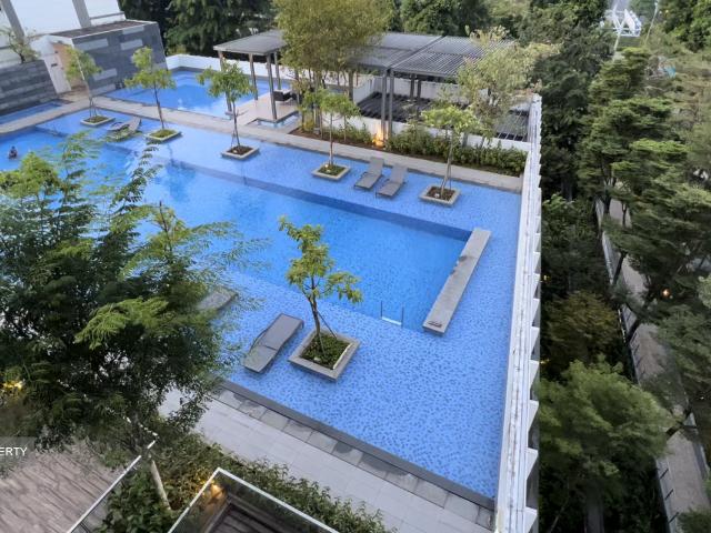 Apartment for sale in Clementi, 21 Central West