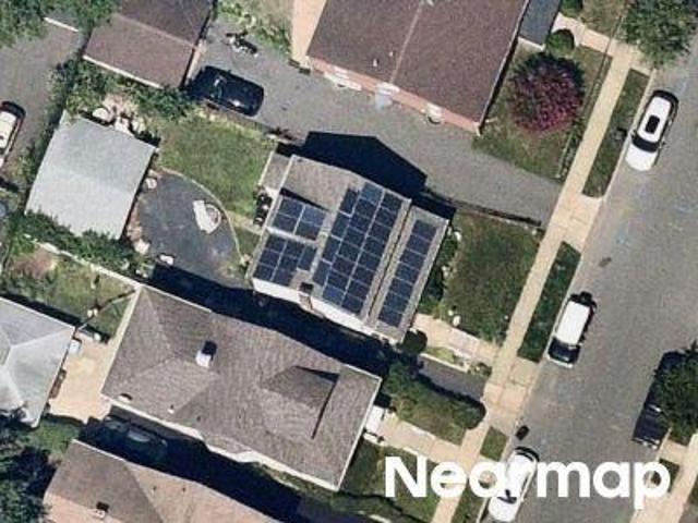 House for sale in Ampere, East Orange