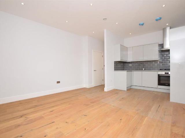 Apartment for rent in Feckenham, City Of Bristol