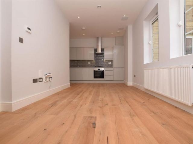 Apartment for rent in Feckenham, City Of Bristol