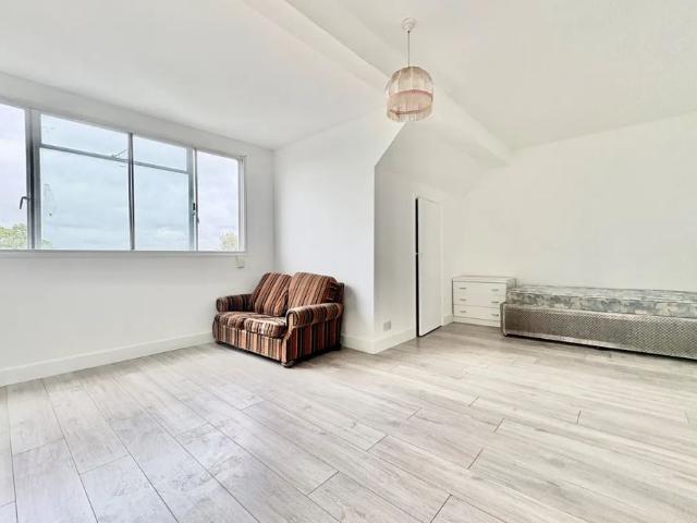 Apartment for rent in Goffs Oak, Broxbourne