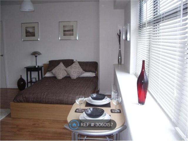Studio for rent in Park Central, Birmingham