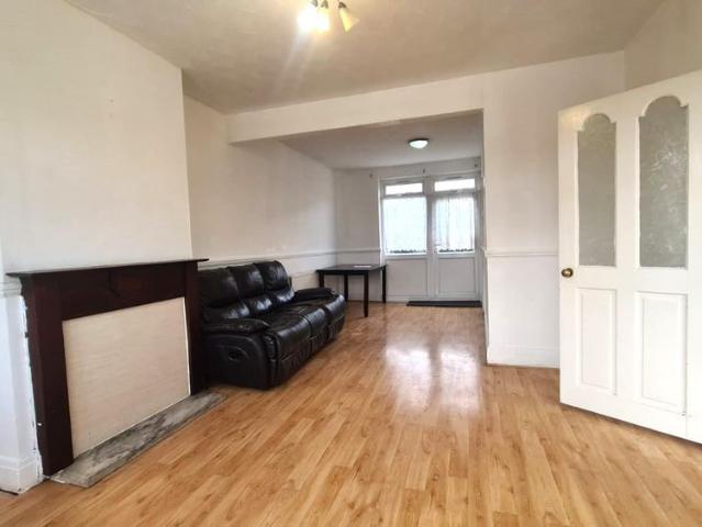 House for rent in Beckton, Greater London