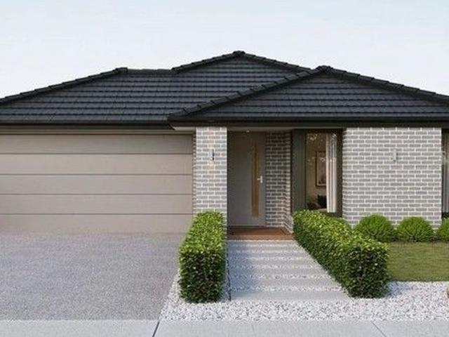 Cottage for sale in Lakes Entrance, Victoria