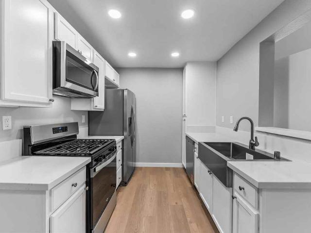 Apartment for rent in Santa Ana, California