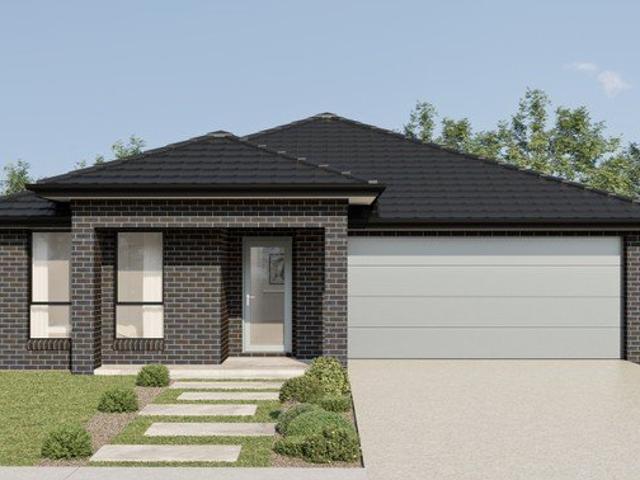 Cottage for sale in Claymore, Sydney