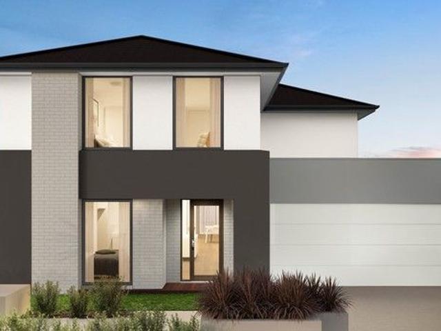 Cottage for sale in Clyde North, Victoria