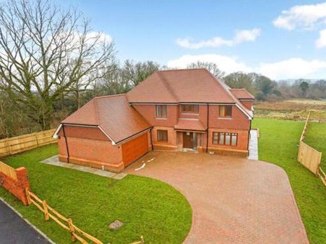 House for sale in Cross In Hand, East Sussex