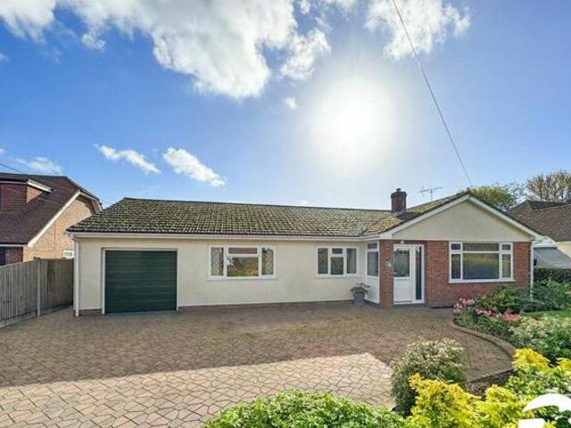 House for sale in Oad Street, Kent