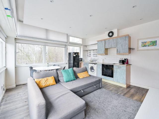 Apartment for rent in Elephant and Castle, Greater London